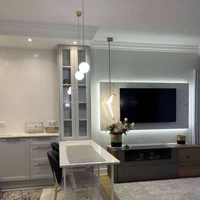 Alquiler de un elegante apartamento amueblado de 2 habitaciones, 45 m², Wola, Varsovia, Polonia